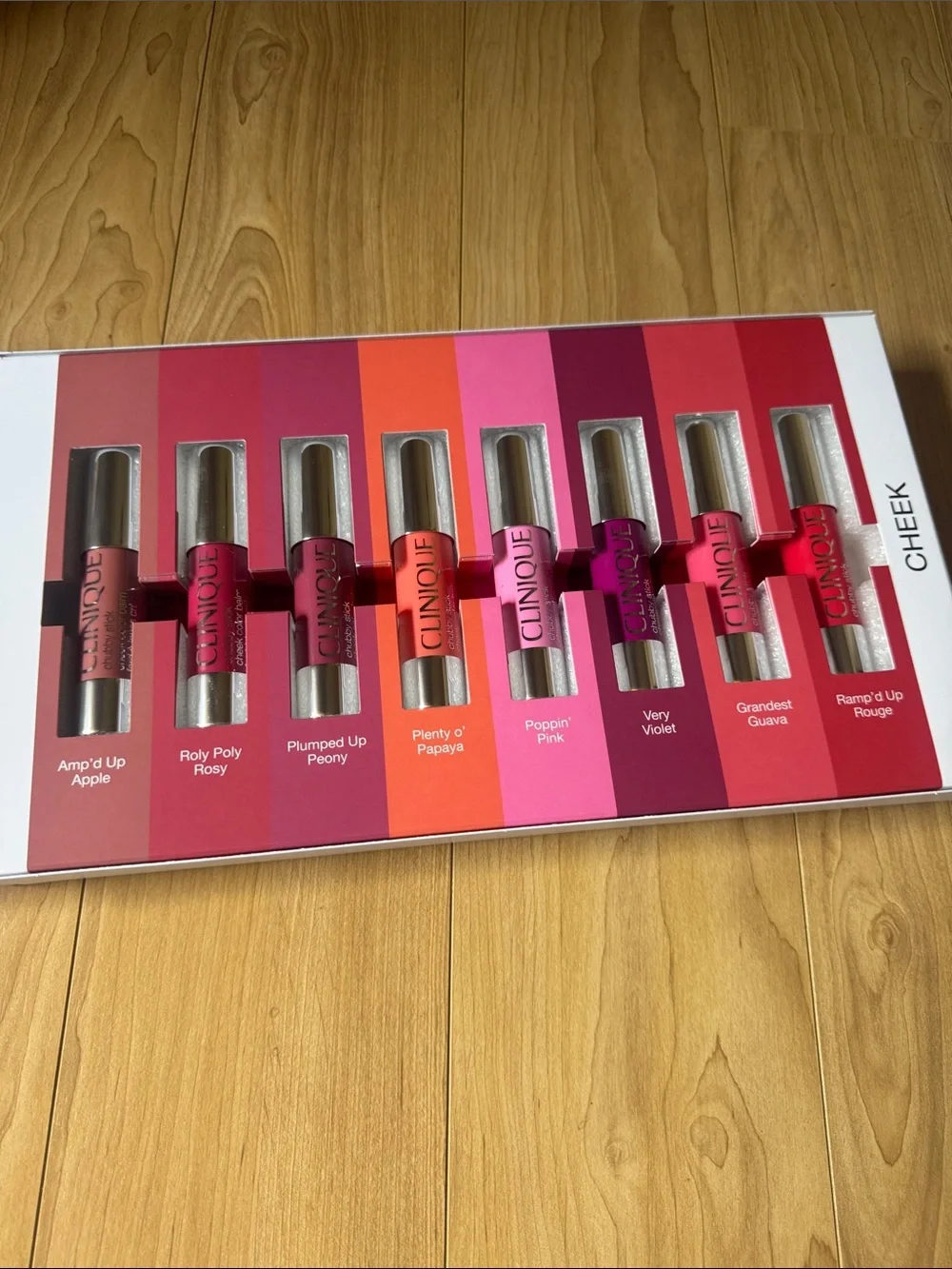 Clinique lip total